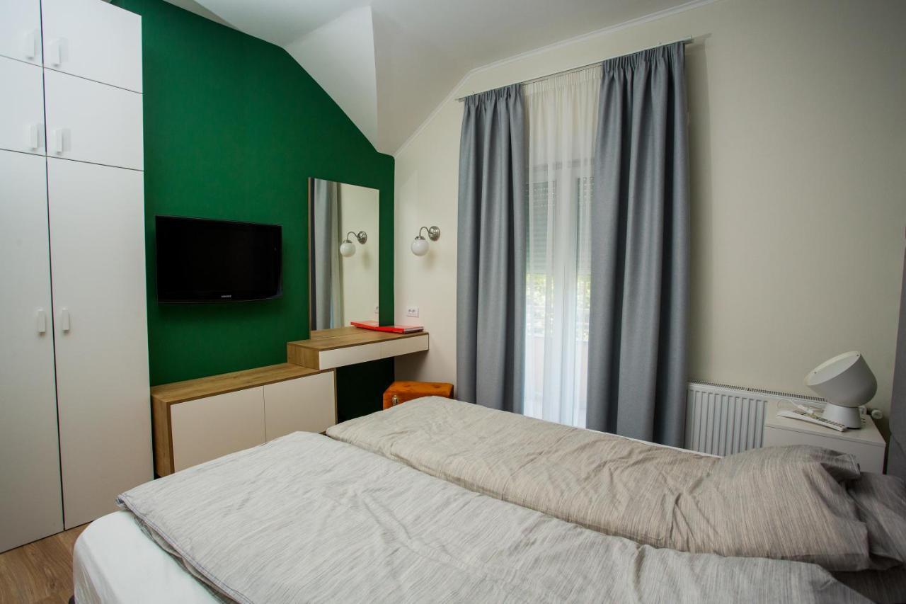 Apartman Zeka Paragvajac Daire Subotica Dış mekan fotoğraf